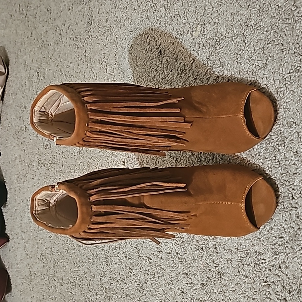 Liliana booties sz.8